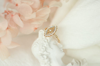 Sterling Silver Shell & Crown Ring