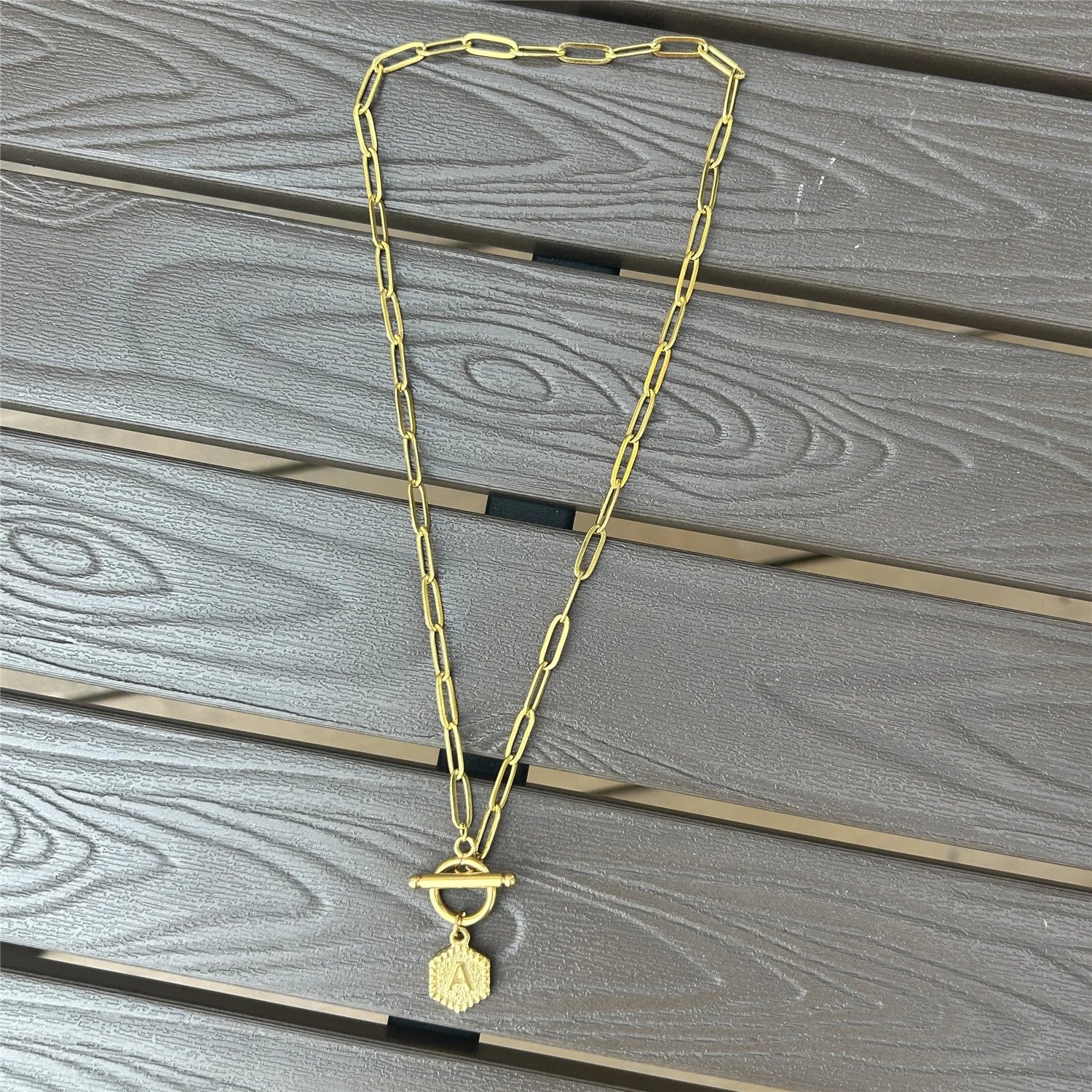 Stainless Steel Geometry Tag 26 Letter Initial Pendant Necklaces for Women Alphabet Toggle Choker Necklace Name Jewelry